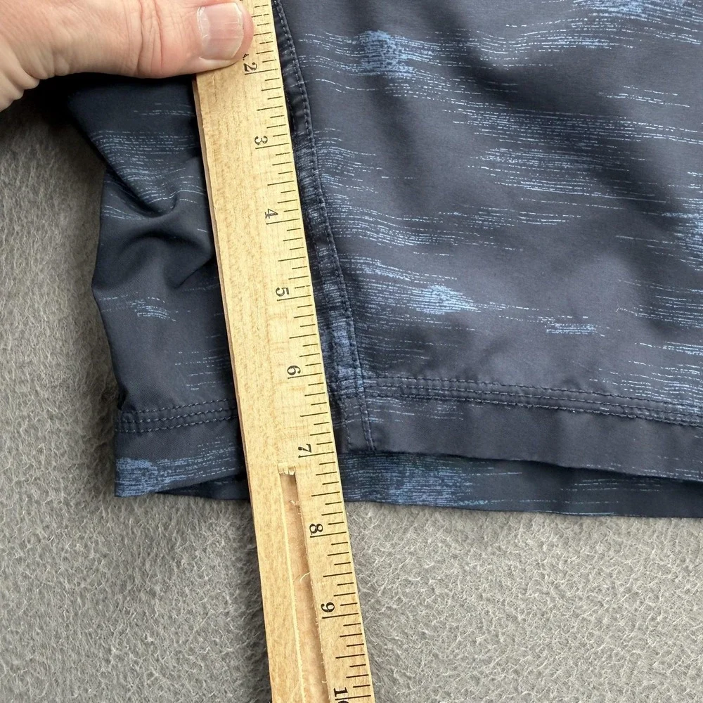 Vuori Swim Shorts Mens Medium Blue Flecked Trunks Lined Quick Dry Stretch Beach